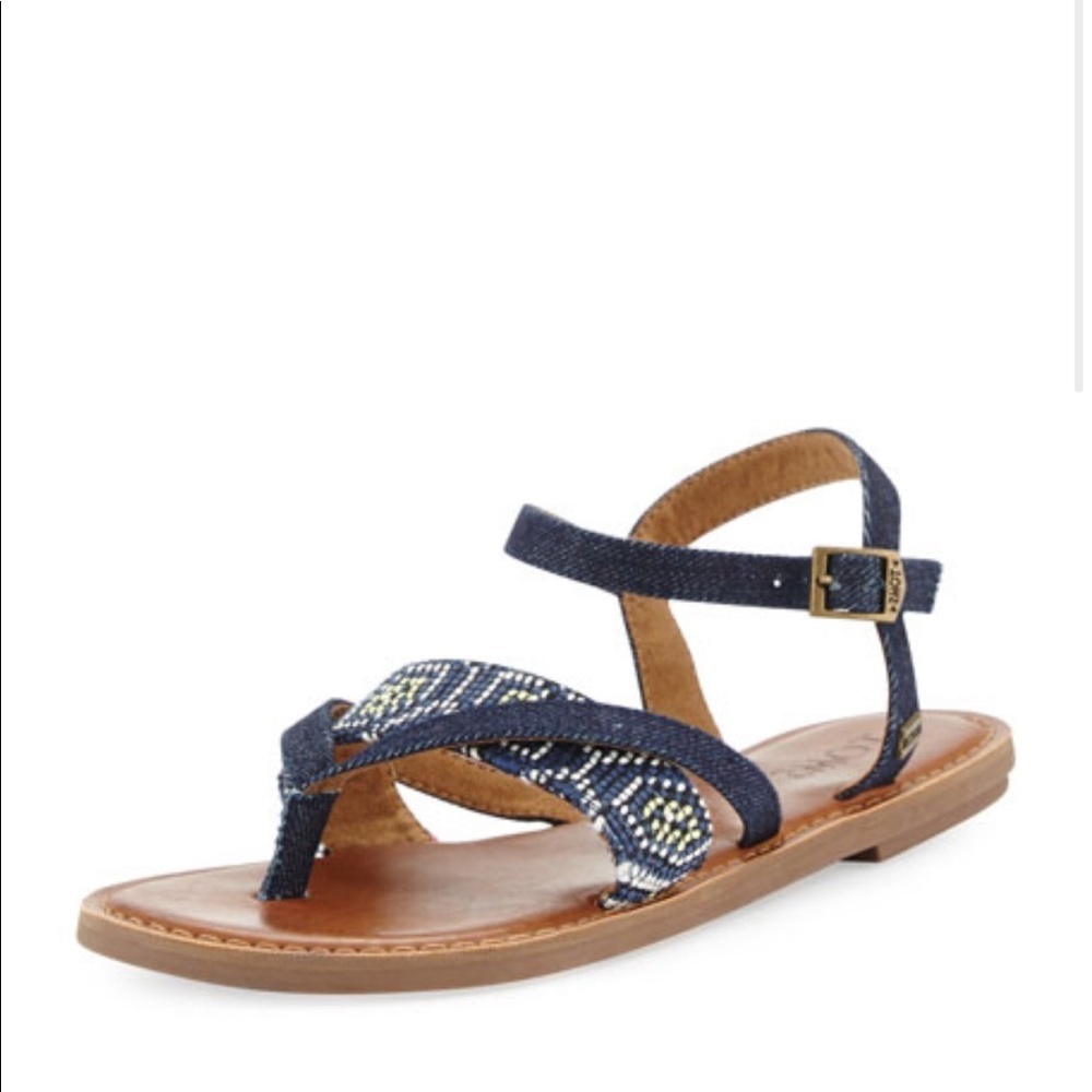𝅺toms Lexie Denim Flat Thong Sandal size 6.5 denim